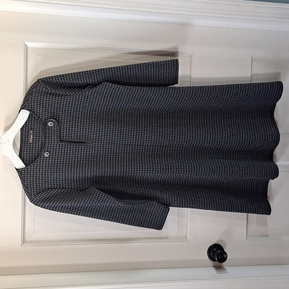 J.McLaughlin Houndstooth A-Line Pocket Comfy Shift Classic Quality Sweater Dress
